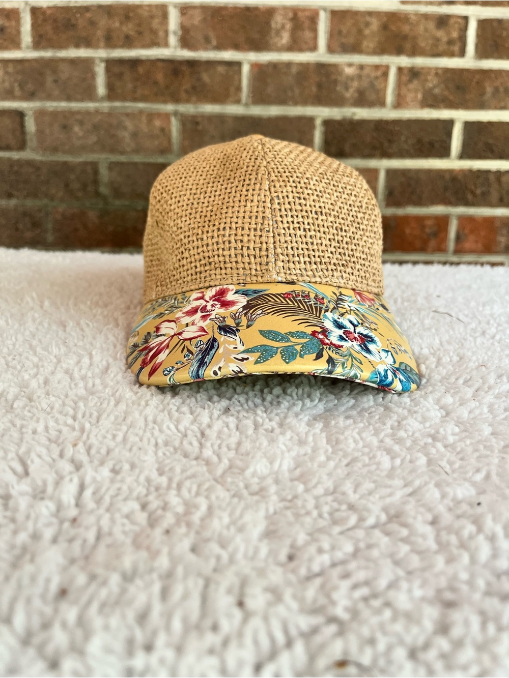 Womans Baseball Style Straw Body Hat with Faux Leather Yellow Floral Brim Summer